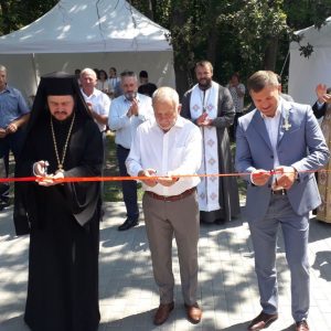 Consiliul Raional Cimișlia a inaugurat, blocul locativ al Taberei de odihnă pentru copii ,,Izvoraș” din satul Zloți, renovat cu cofinanţare din partea Consiliului Judeţean Vaslui, România