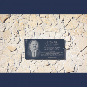 Inaugurarea oficială a plăcii comemorative în memoria celui care a fost Iovu Bivol