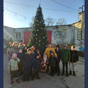 Beneficiarii serviciilor sociale ”Asistență Parentală Profesionistă” și ”Casa de Copii de tip Familial” au fost invitați la spectacol în incinta Circului  Național