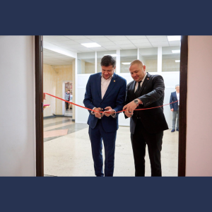 Inaugurare festivă la Cimișlia: Sala de festivități și-a deschis ușile în prezența partenerilor de la Iași, de Ziua Lucrătorului din Domeniul Culturii